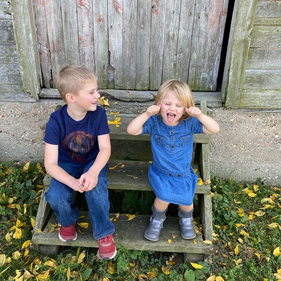 Meet your Posher, Teresa ⭐️⭐️⭐️⭐️⭐️ - Picture 12 of 16